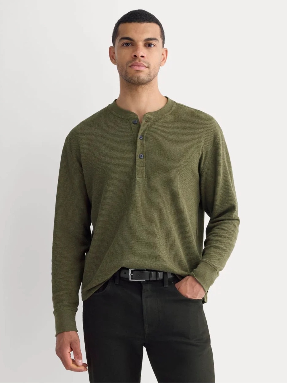 Everlane Waffle Long Sleeve Henley Thermal in Green, Men’s size Large